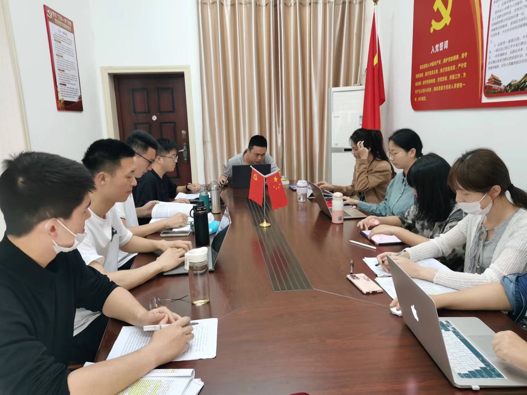 微信图片_20220331155953.jpg 微信图片_20220331155953.jpg